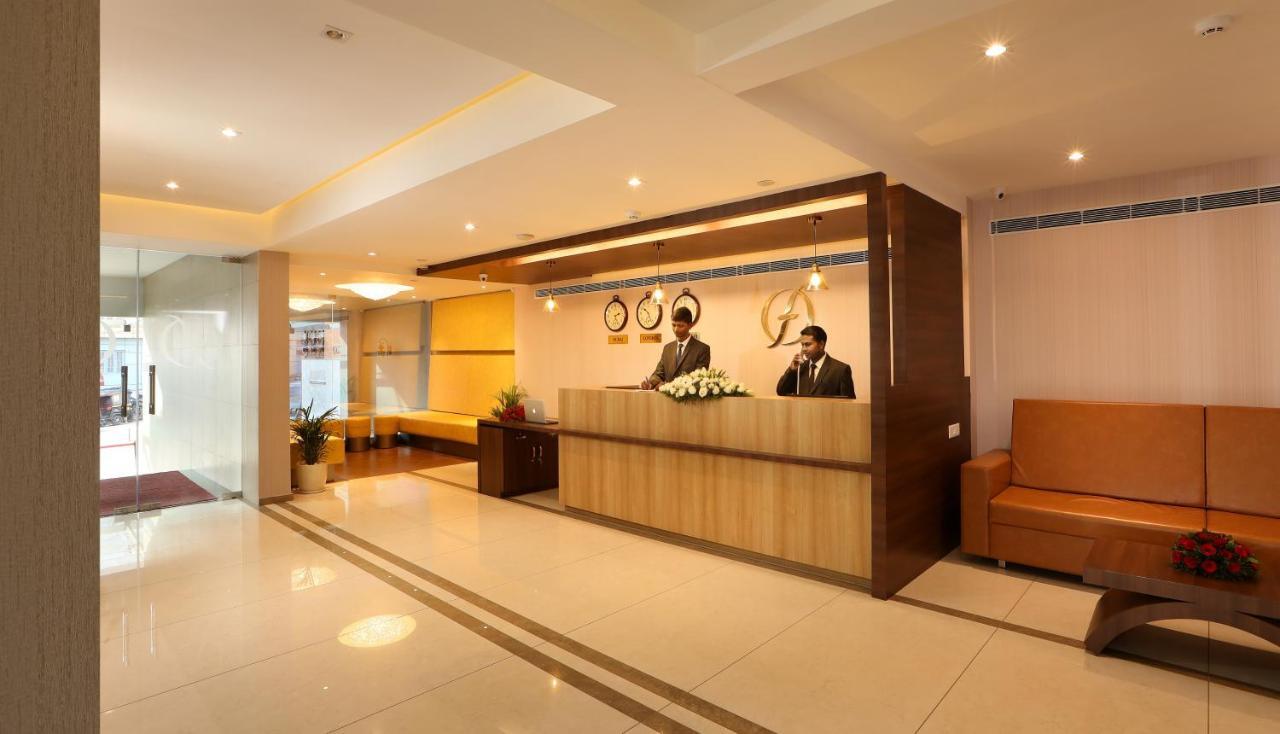 Flora Charishma Residency Aluva Hotel Kochi Exterior photo