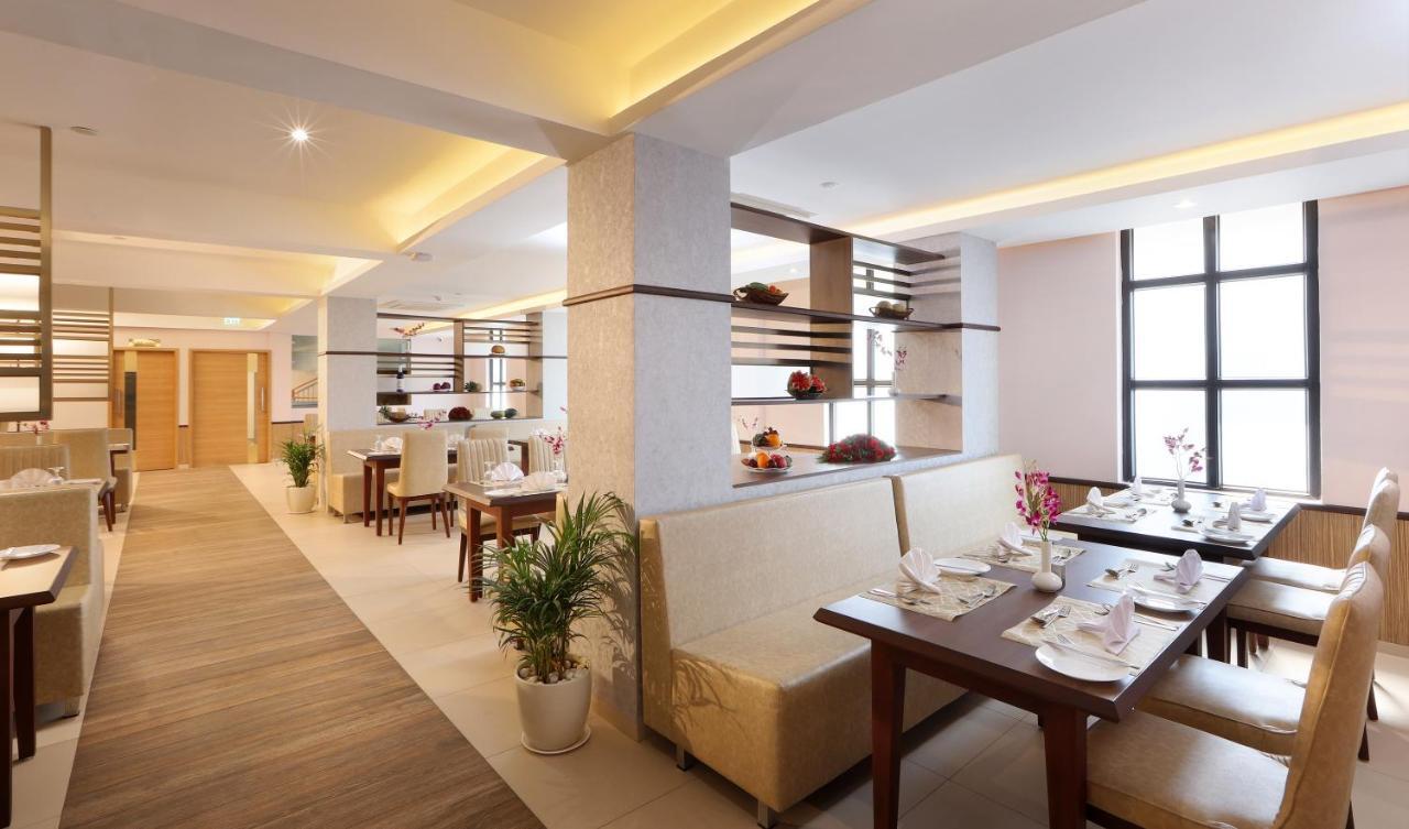 Flora Charishma Residency Aluva Hotel Kochi Exterior photo