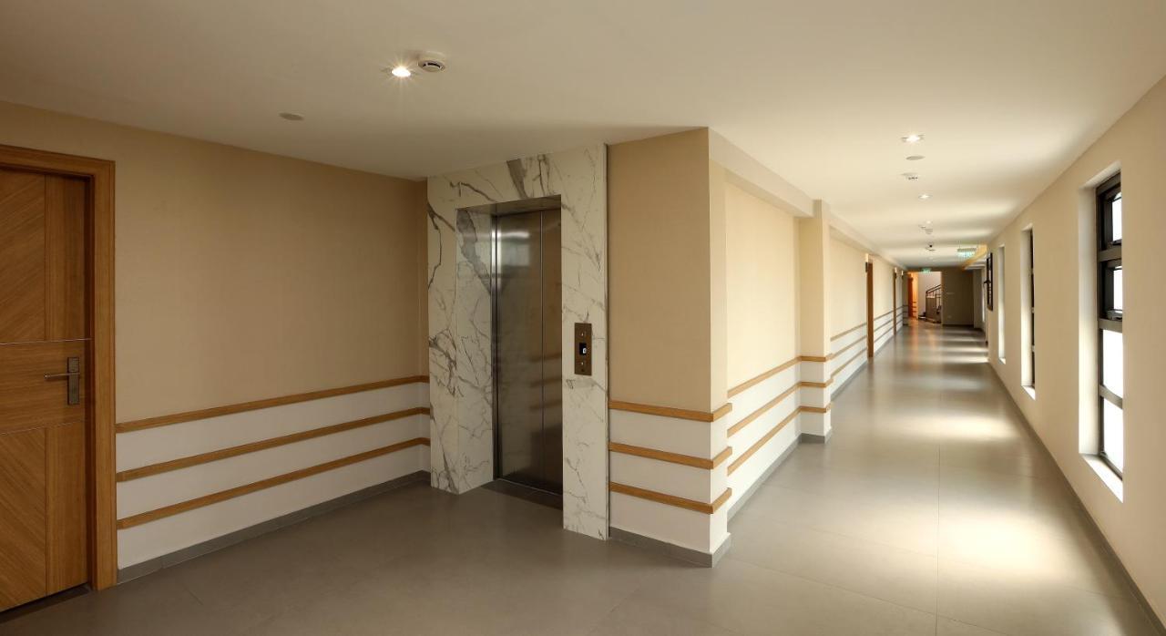 Flora Charishma Residency Aluva Hotel Kochi Exterior photo